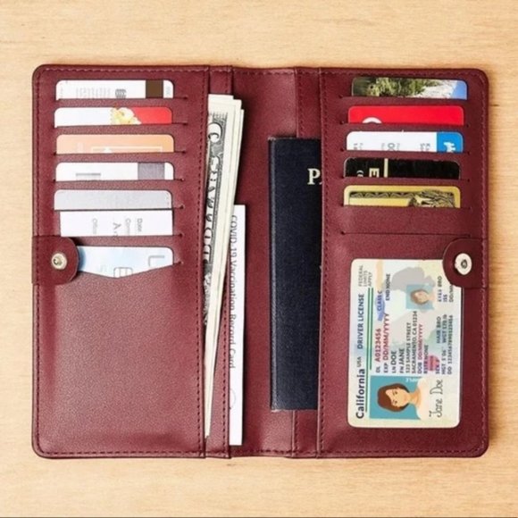 NEW 🎁 LARK & IVES Vegan Leather European Style Wallet in Rich Bordeaux Red - Picture 1 of 6